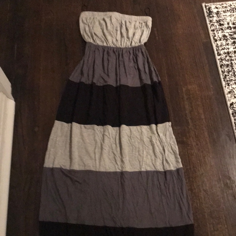 Grey and black color block strapless maxi dress
